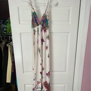 White patterned maxi dress